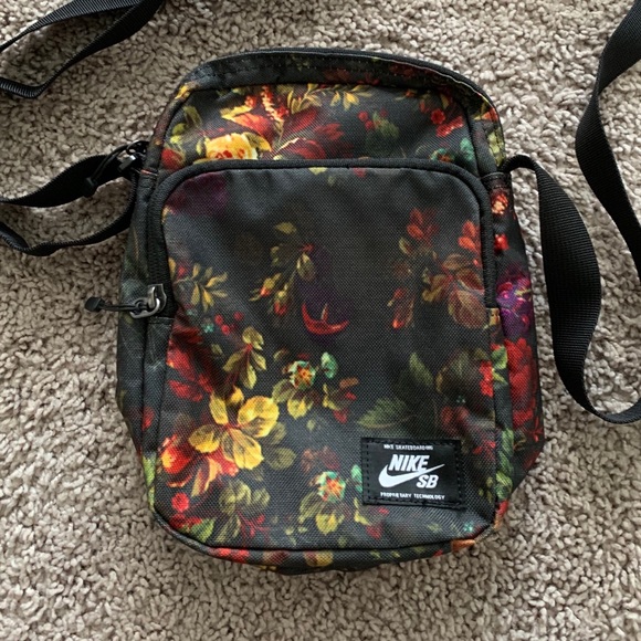 nike sb side bag